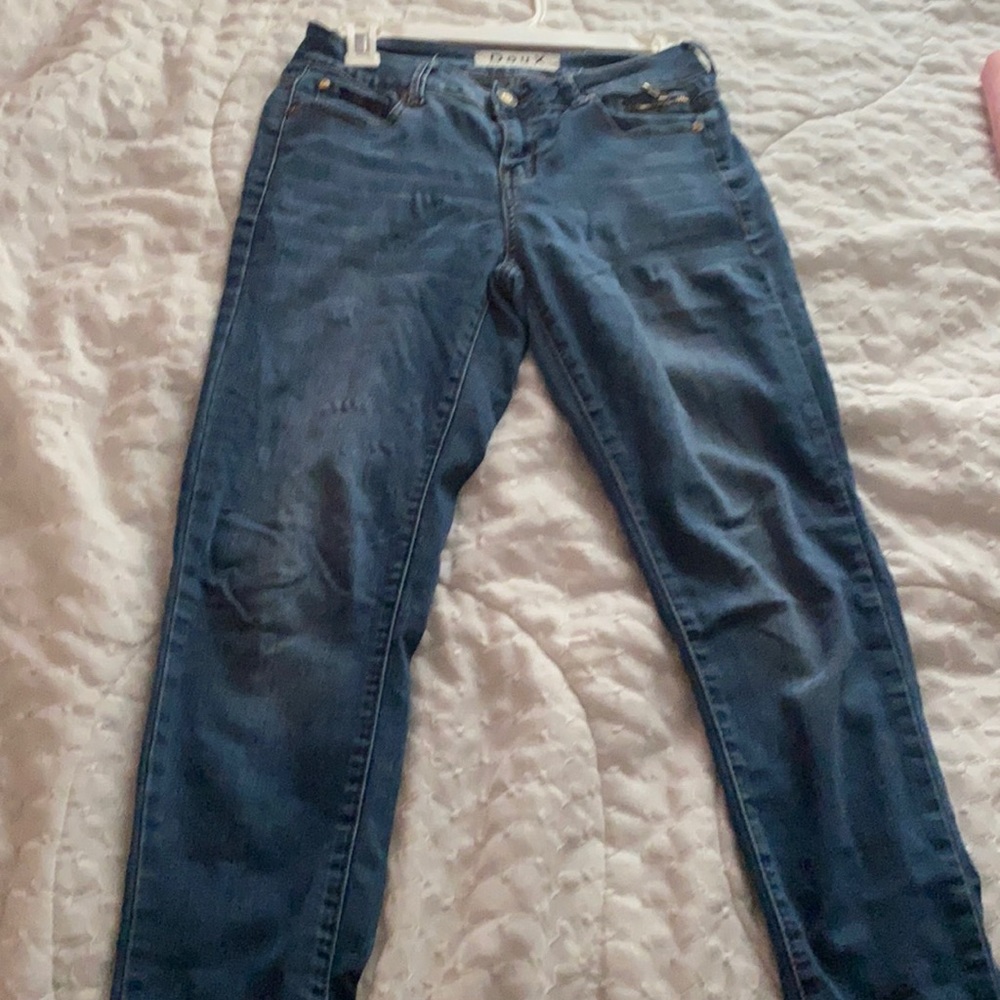 Denim jean. For someone who is curvy.